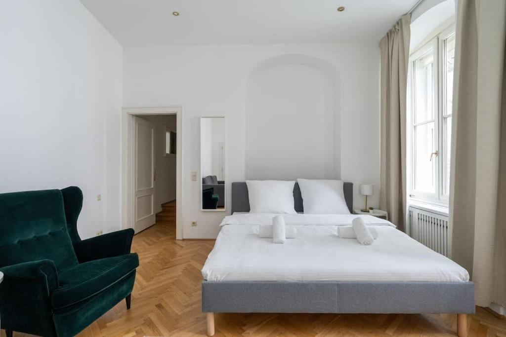 Historic Heart Apartment Wien Exterior foto