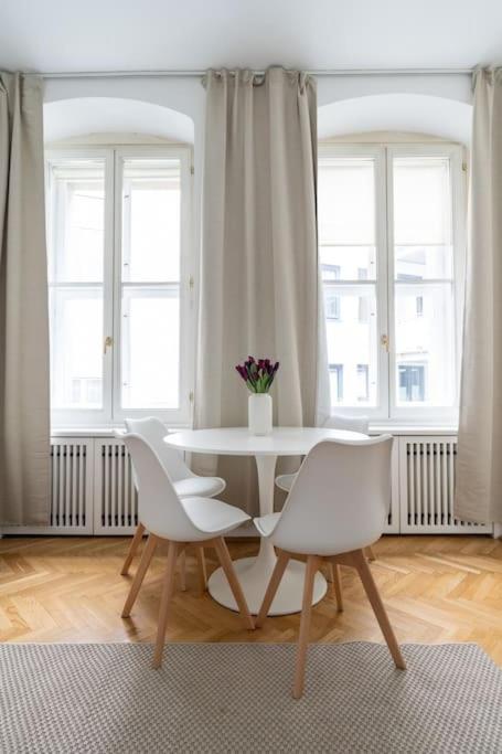 Historic Heart Apartment Wien Exterior foto
