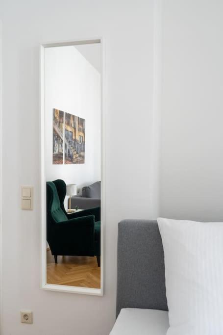 Historic Heart Apartment Wien Exterior foto