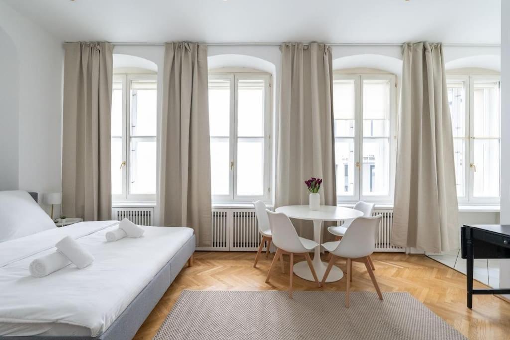 Historic Heart Apartment Wien Exterior foto